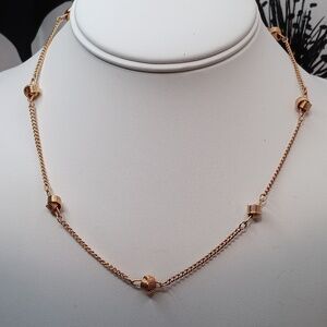 Avon Delicate Knot Gold Tone Necklace 18" Long Vintage 1977